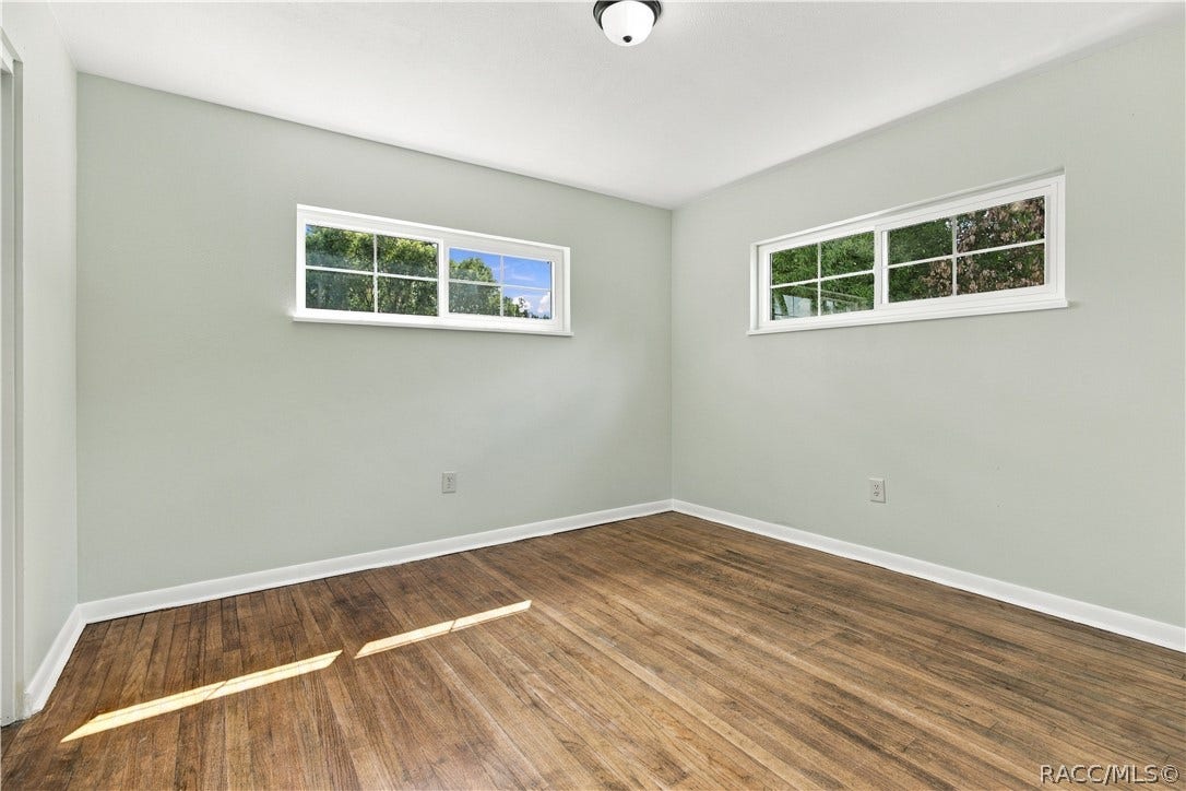 33 North Avenue W, Brooksville, FL 34601 33 North Avenue W, Brooksville, FL 34601