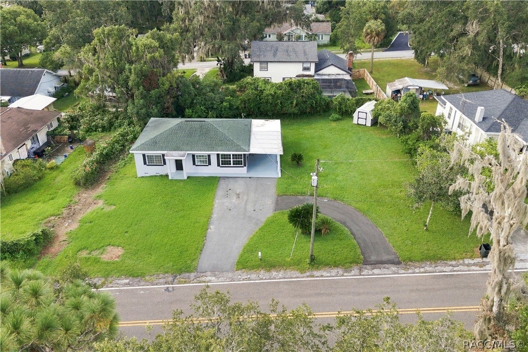 33 North Avenue W, Brooksville, FL 34601 33 North Avenue W, Brooksville, FL 34601