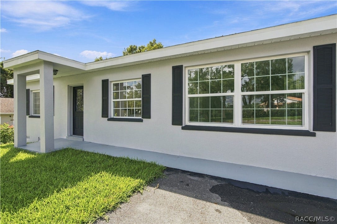 33 North Avenue W, Brooksville, FL 34601 33 North Avenue W, Brooksville, FL 34601
