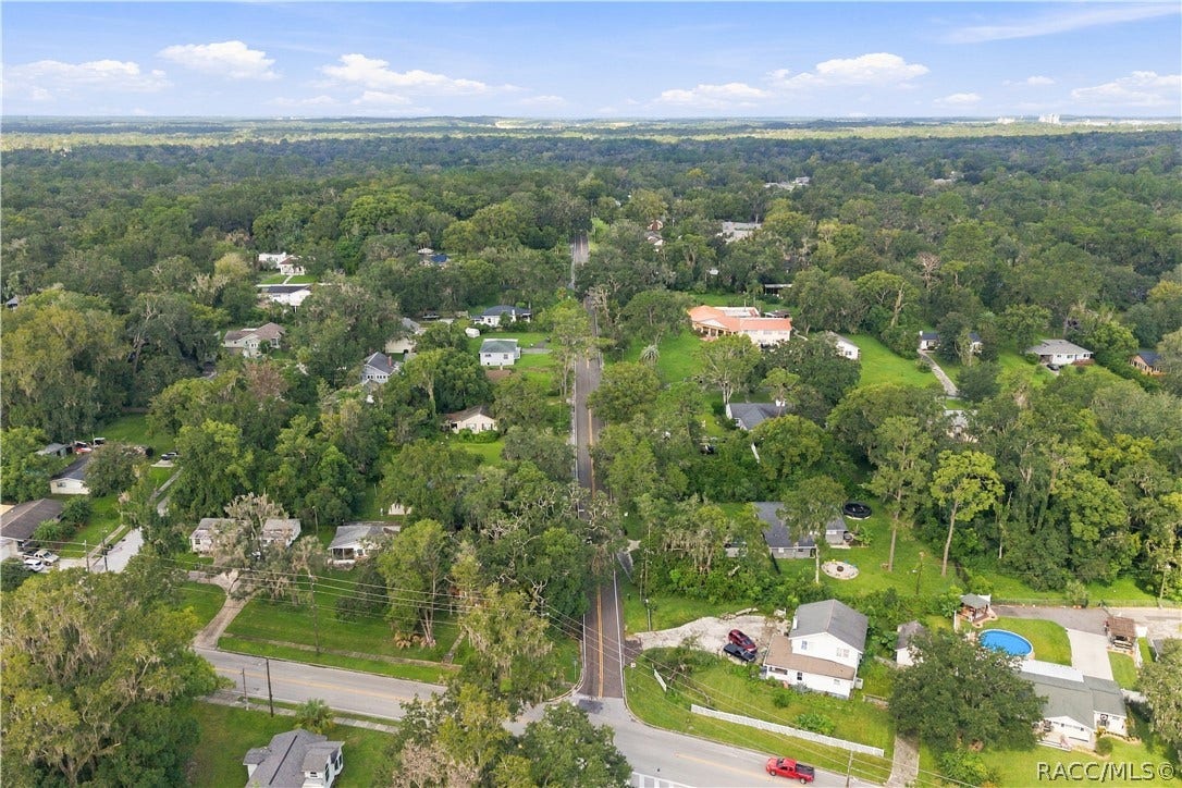 33 North Avenue W, Brooksville, FL 34601 33 North Avenue W, Brooksville, FL 34601