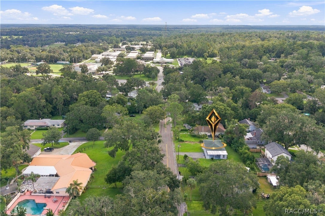 33 North Avenue W, Brooksville, FL 34601 33 North Avenue W, Brooksville, FL 34601