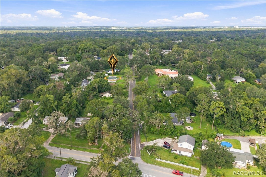 33 North Avenue W, Brooksville, FL 34601 33 North Avenue W, Brooksville, FL 34601