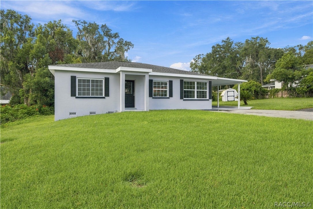 33 North Avenue W, Brooksville, FL 34601 33 North Avenue W, Brooksville, FL 34601
