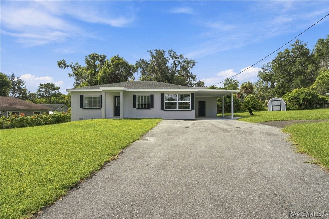 33 North Avenue W, Brooksville, FL 34601 33 North Avenue W, Brooksville, FL 34601