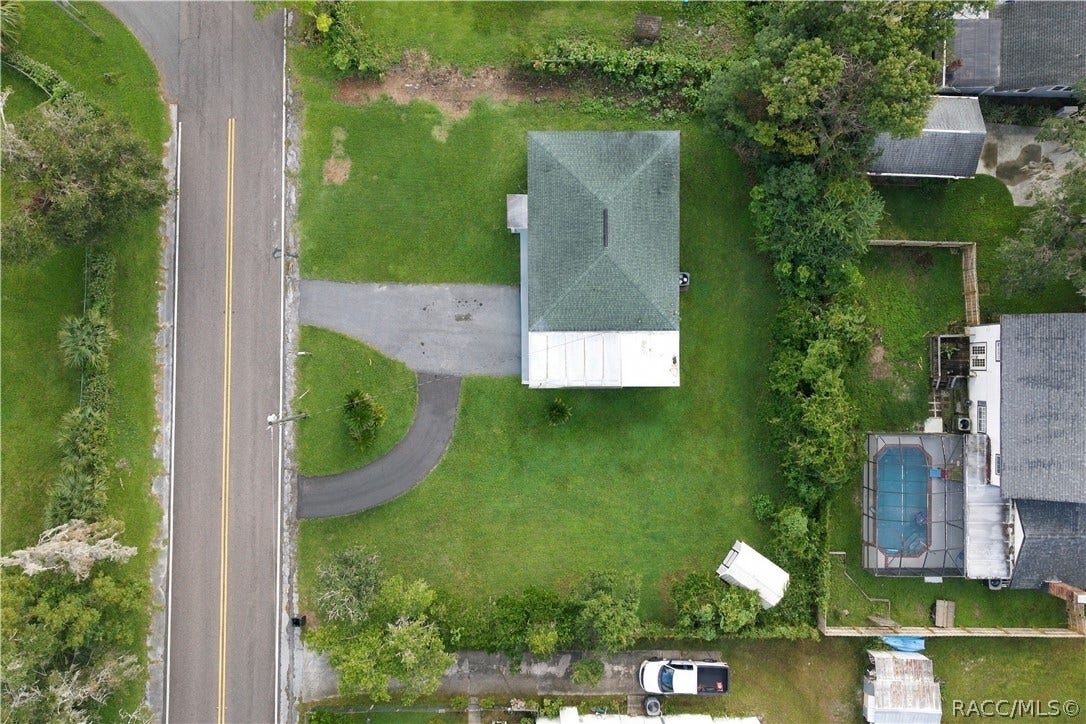 33 North Avenue W, Brooksville, FL 34601 33 North Avenue W, Brooksville, FL 34601