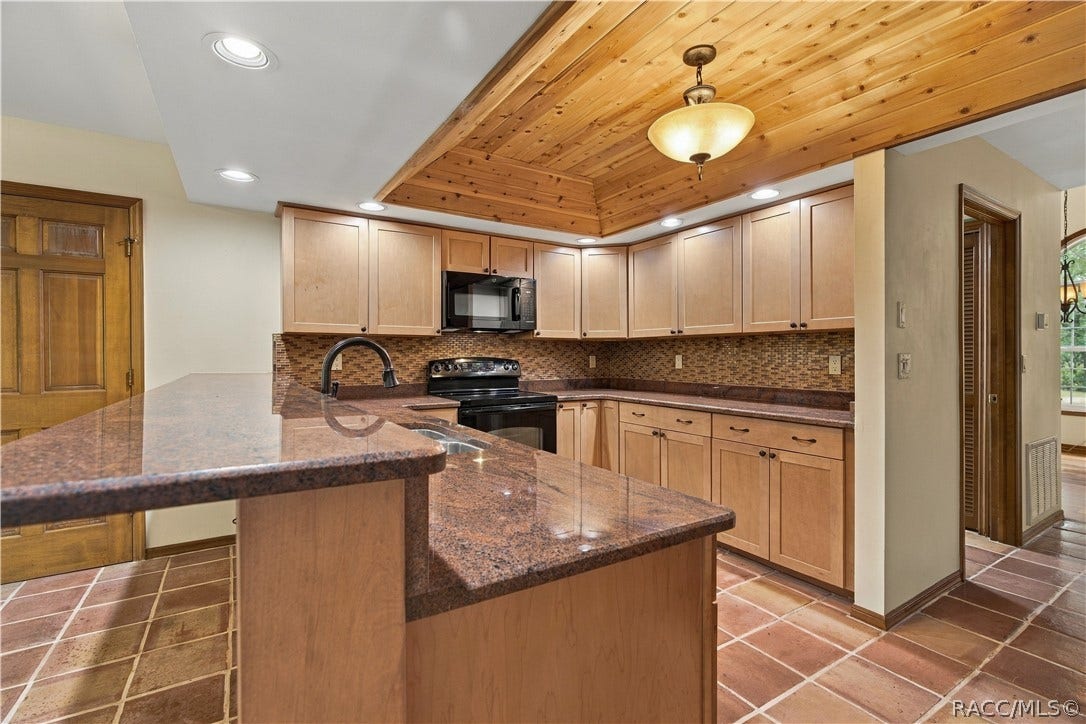 8531 E Fort Cooper Road, Inverness, FL 34450 8531 E Fort Cooper Road, Inverness, FL 34450