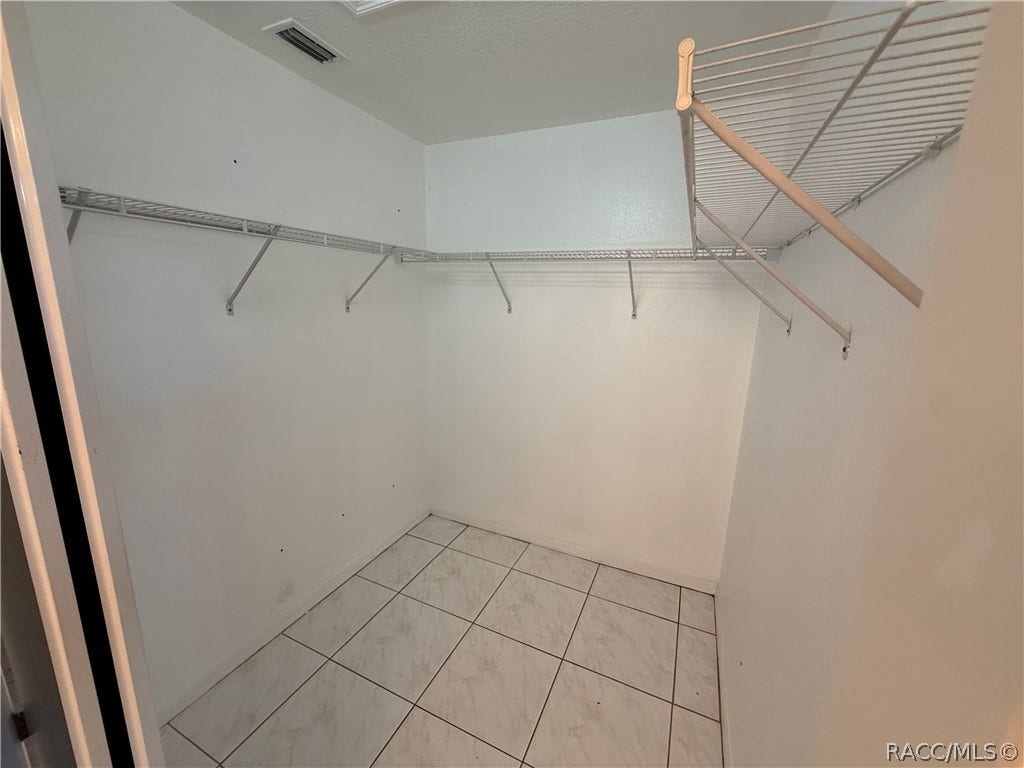 6001 N Buckland Drive, Citrus Springs, FL 34434 6001 N Buckland Drive, Citrus Springs, FL 34434