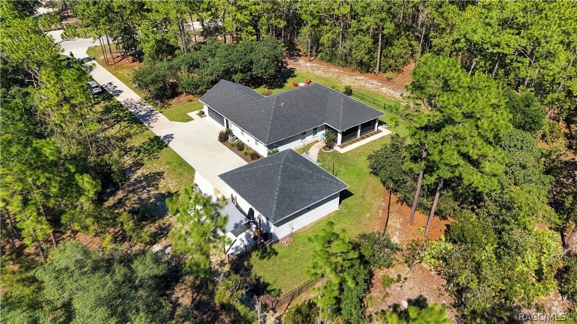 4124 W Pine Ridge Boulevard, Beverly Hills, FL 34465 4124 W Pine Ridge Boulevard, Beverly Hills, FL 34465