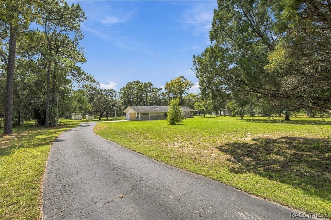 7518 W Green Acres Street, Homosassa, FL 34446 7518 W Green Acres Street, Homosassa, FL 34446