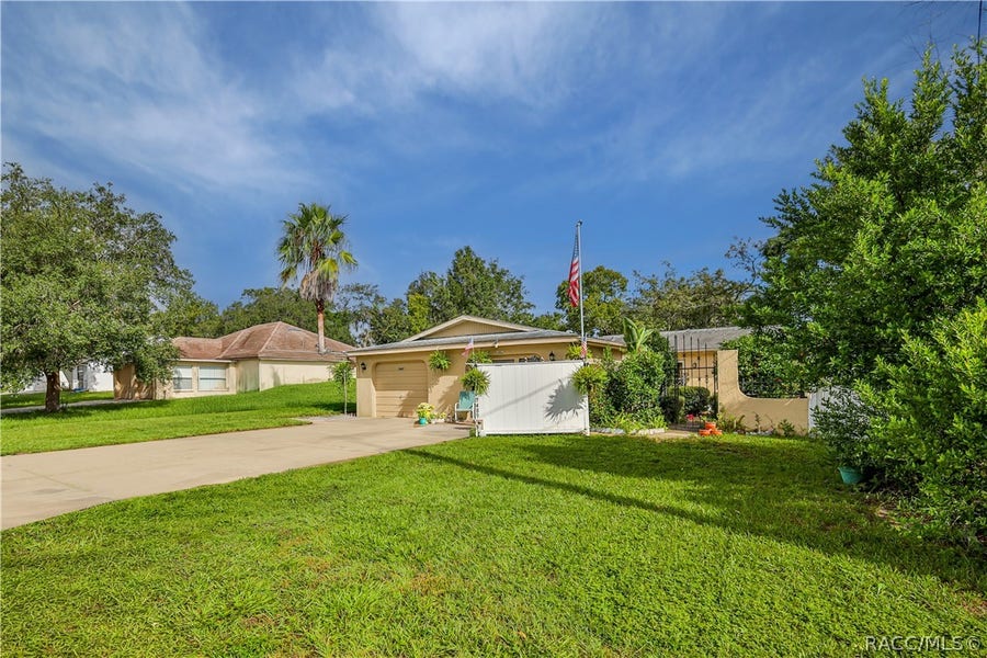 Property photo for 7487 Canterbury Street, Spring Hill, FL