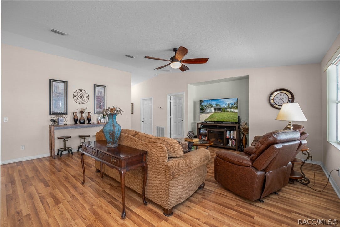 7739 E Pocono Drive, Inverness, FL 34450