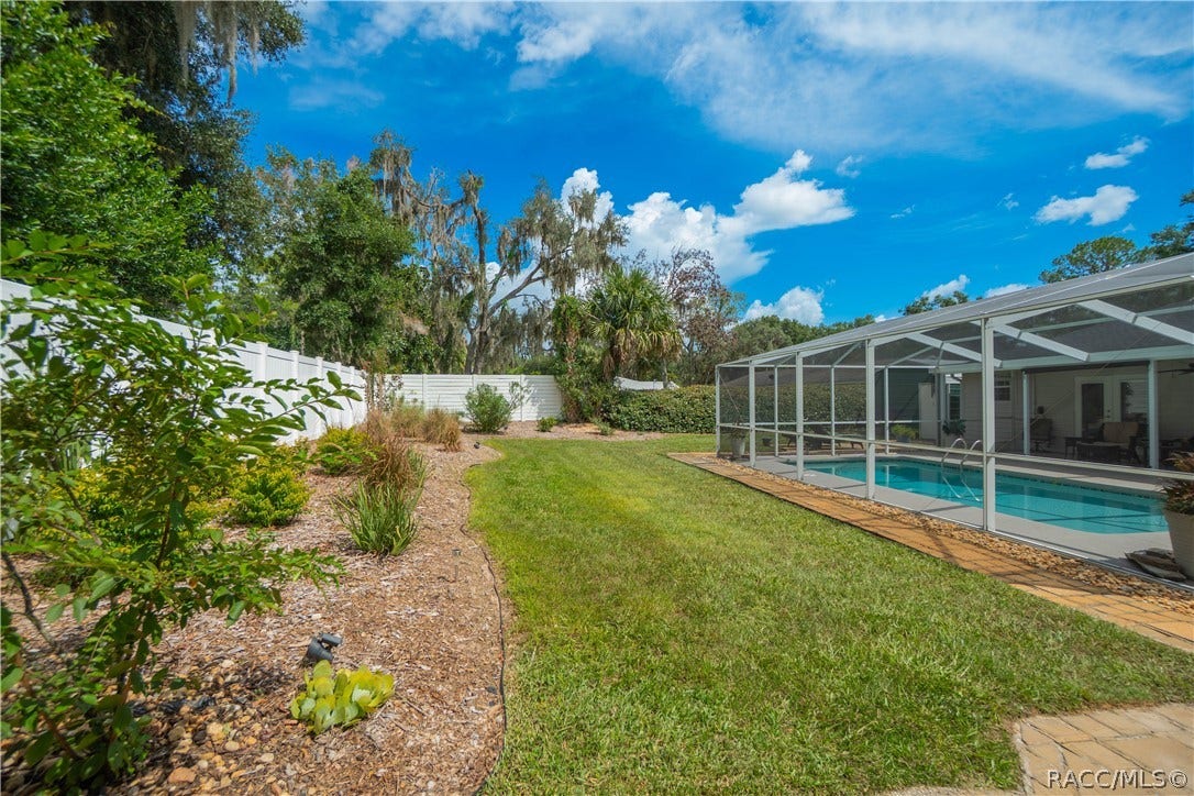 7739 E Pocono Drive, Inverness, FL 34450