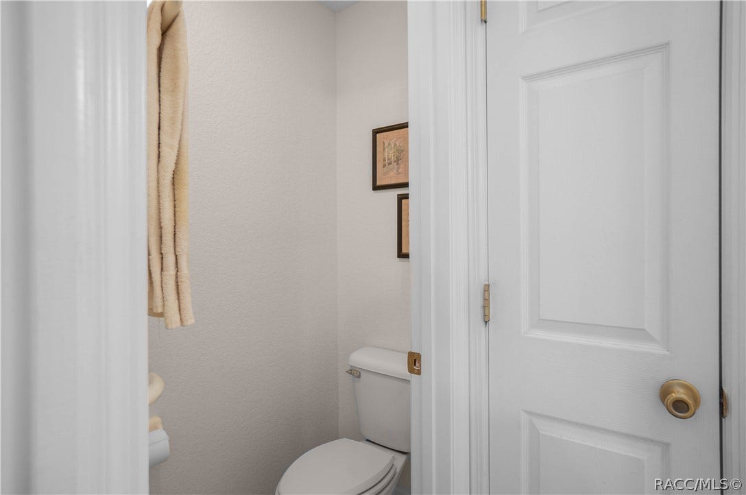 7739 E Pocono Drive, Inverness, FL 34450