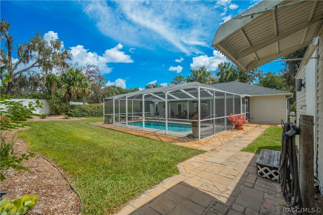 7739 E Pocono Drive, Inverness, FL 34450