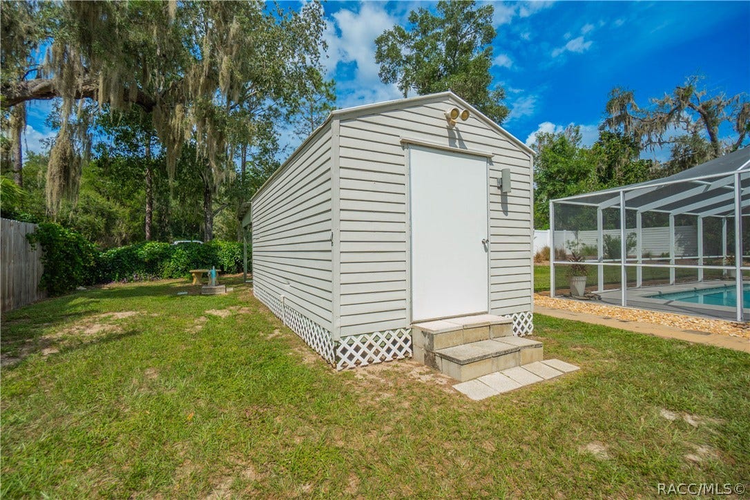 7739 E Pocono Drive, Inverness, FL 34450