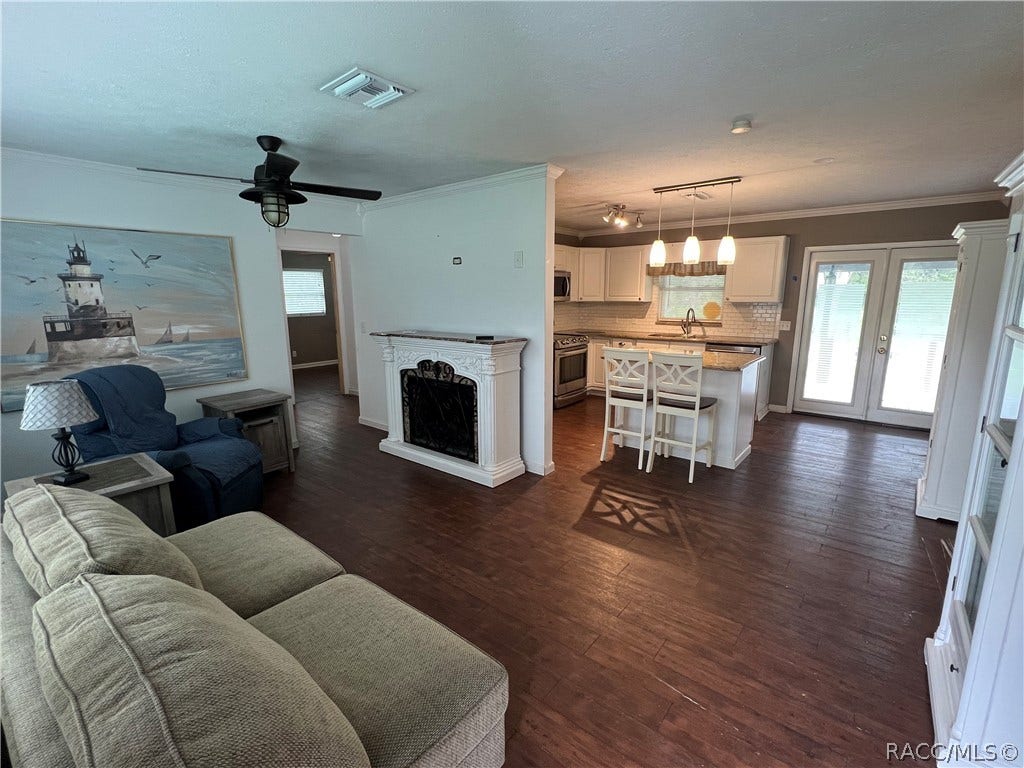 6508 N Iris Drive, Hernando, FL 34442 6508 N Iris Drive, Hernando, FL 34442