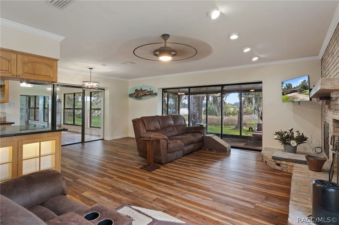 2585 S Zellner Drive, Inverness, FL 34450 2585 S Zellner Drive, Inverness, FL 34450