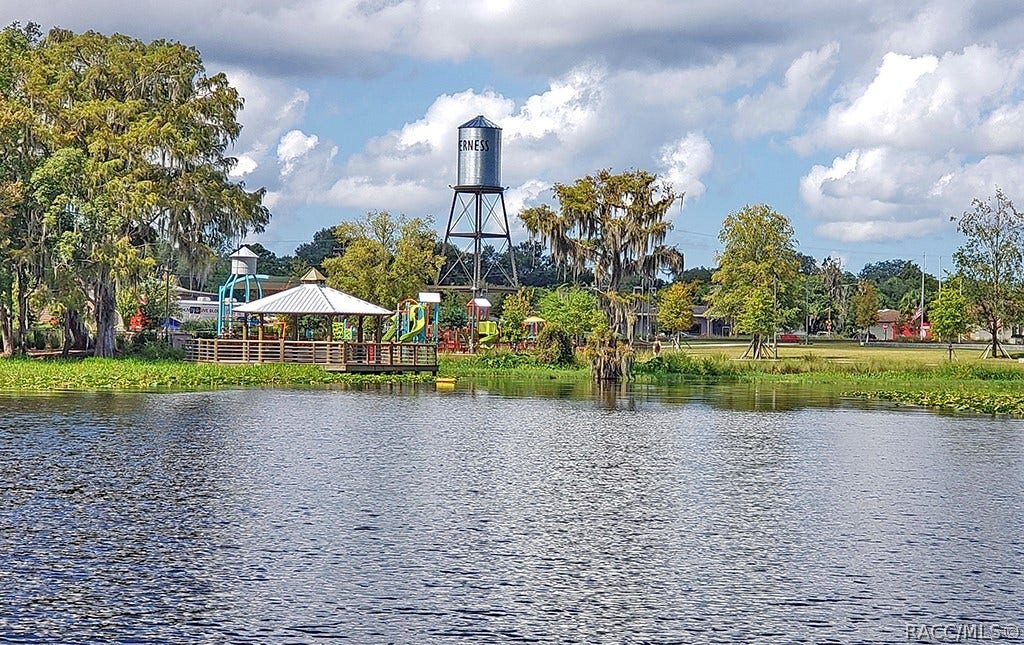 2585 S Zellner Drive, Inverness, FL 34450 2585 S Zellner Drive, Inverness, FL 34450