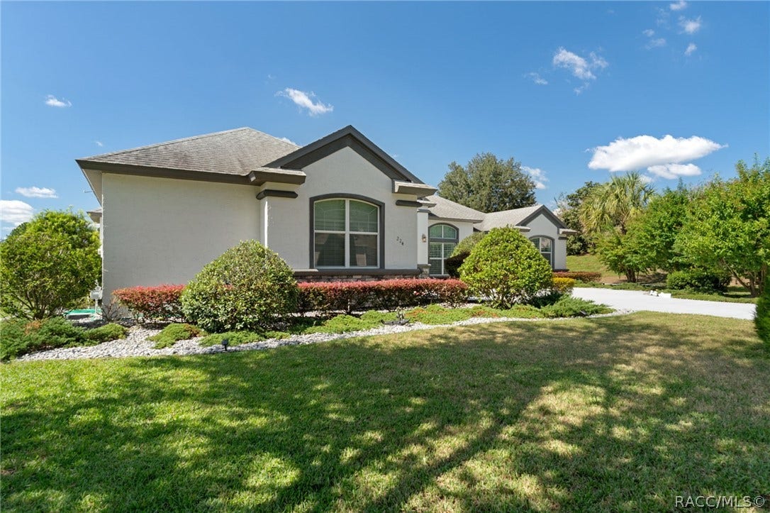 224 S Paladinn Circle, Inverness, FL 34453 224 S Paladinn Circle, Inverness, FL 34453