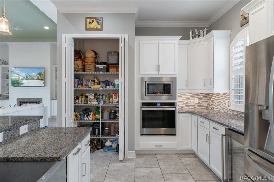 224 S Paladinn Circle, Inverness, FL 34453 224 S Paladinn Circle, Inverness, FL 34453