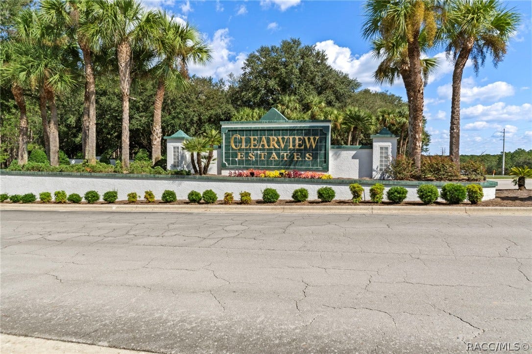 224 S Paladinn Circle, Inverness, FL 34453 224 S Paladinn Circle, Inverness, FL 34453