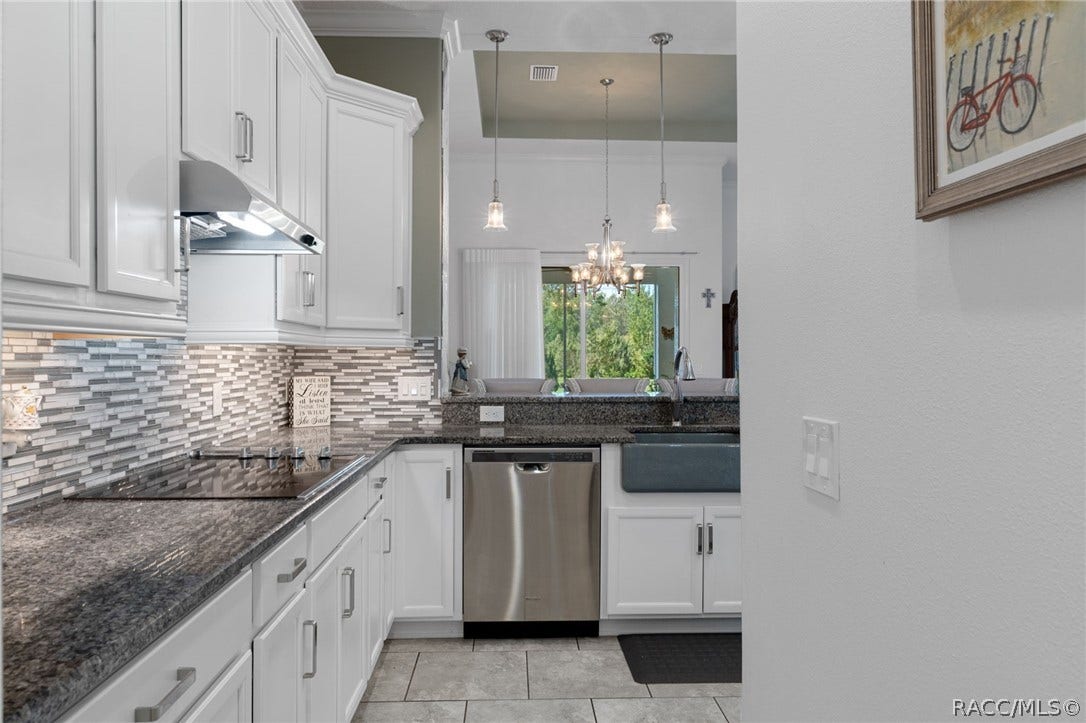 224 S Paladinn Circle, Inverness, FL 34453 224 S Paladinn Circle, Inverness, FL 34453
