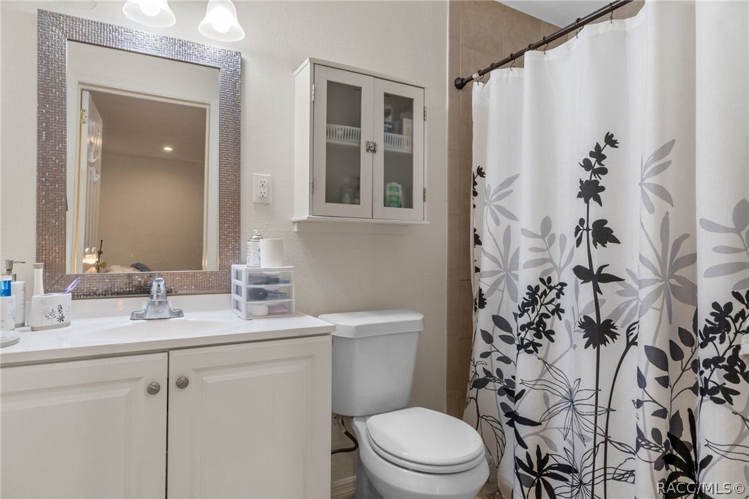106 S Lucille Street, Beverly Hills, FL 34465