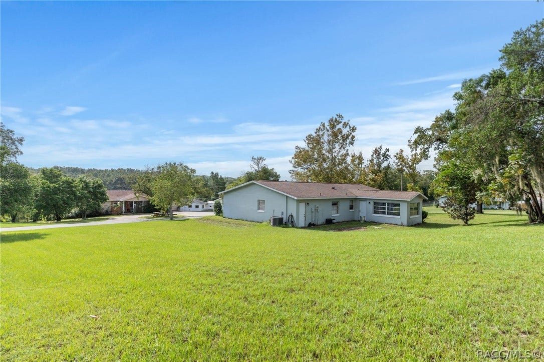 106 S Lucille Street, Beverly Hills, FL 34465