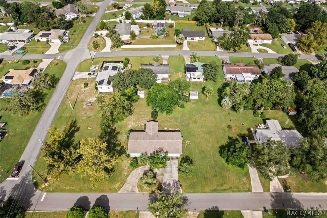 106 S Lucille Street, Beverly Hills, FL 34465
