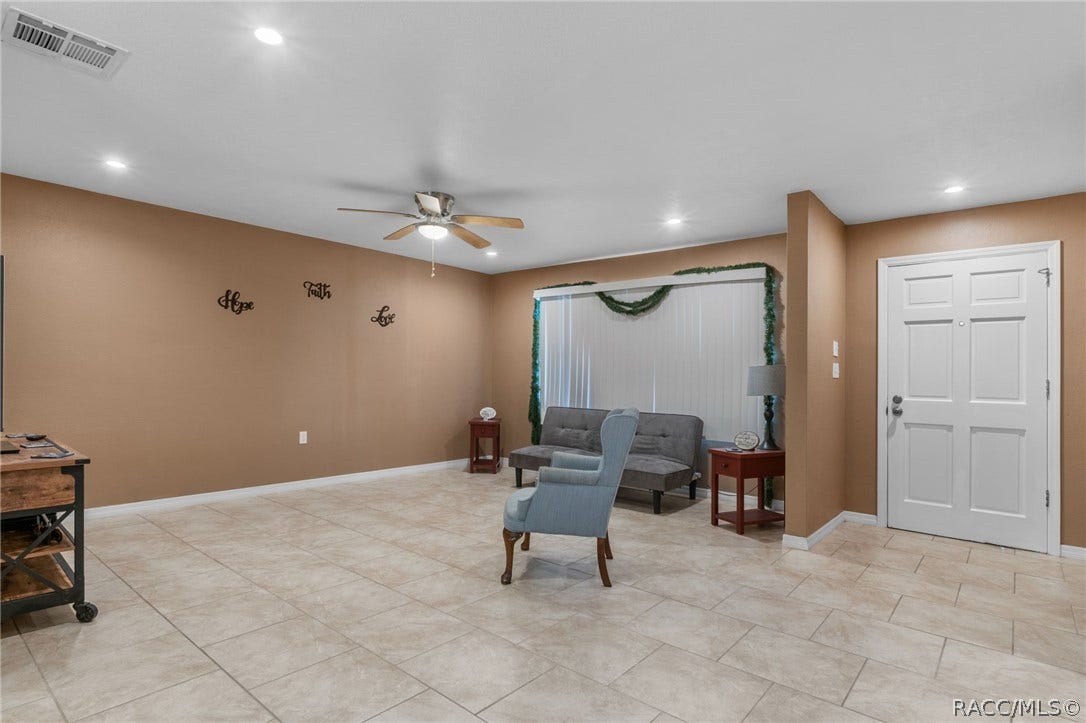 106 S Lucille Street, Beverly Hills, FL 34465