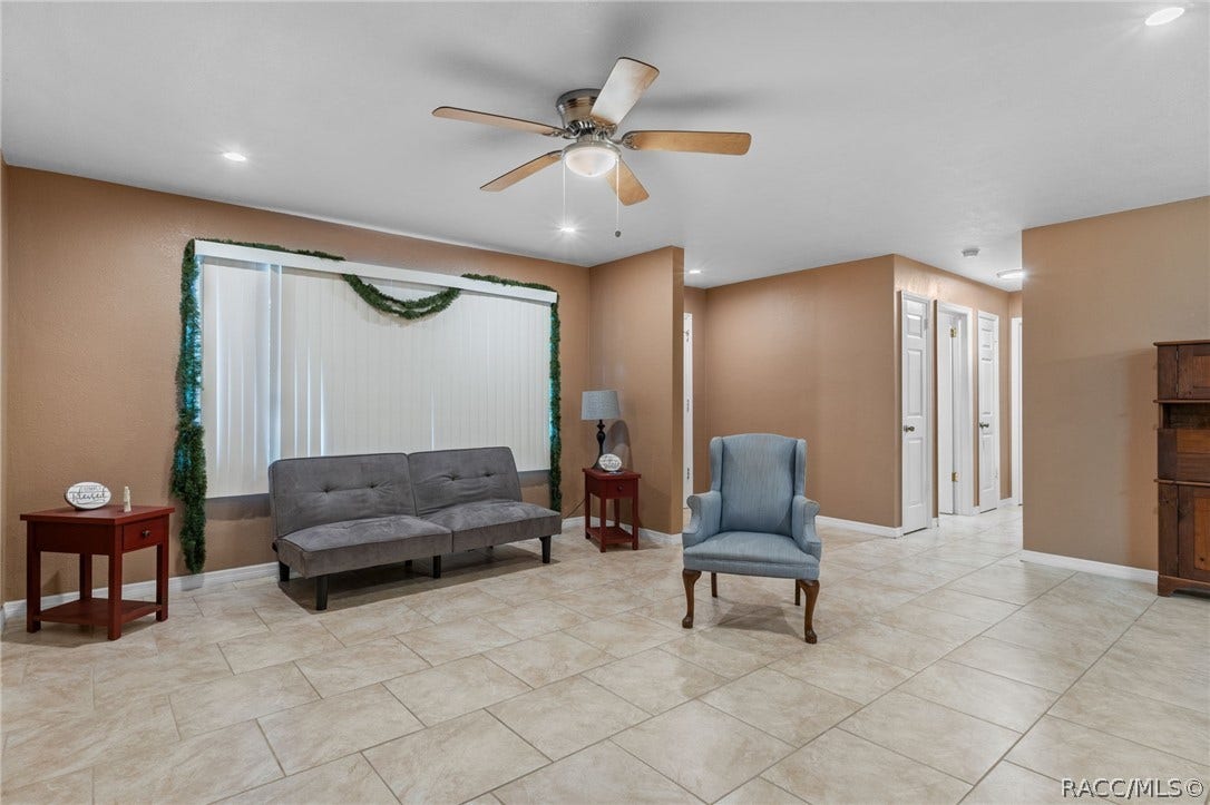 106 S Lucille Street, Beverly Hills, FL 34465