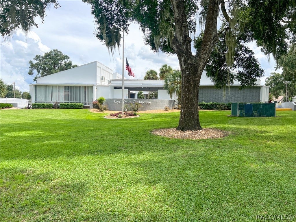 3694 S Belgrave Drive, Inverness, FL 34452 Clubhouse