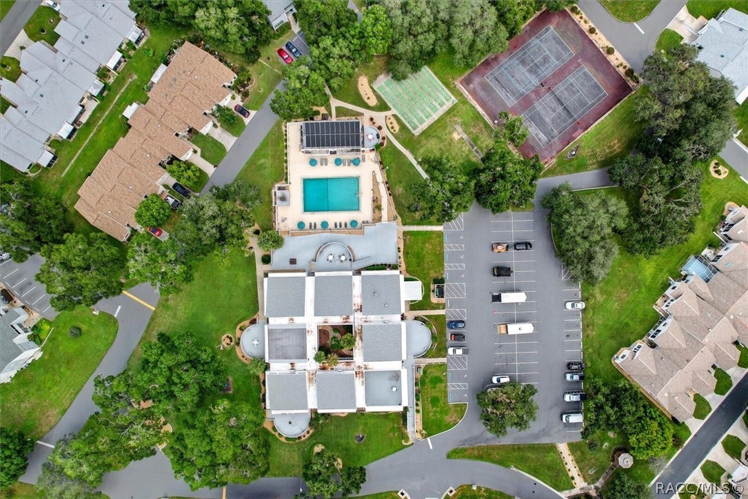 3694 S Belgrave Drive, Inverness, FL 34452 Lots of amenities!