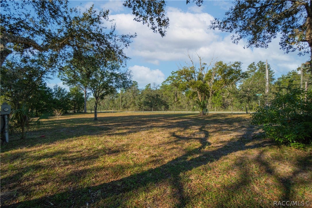 4810 W Blackridge Lane, Homosassa, FL 34446