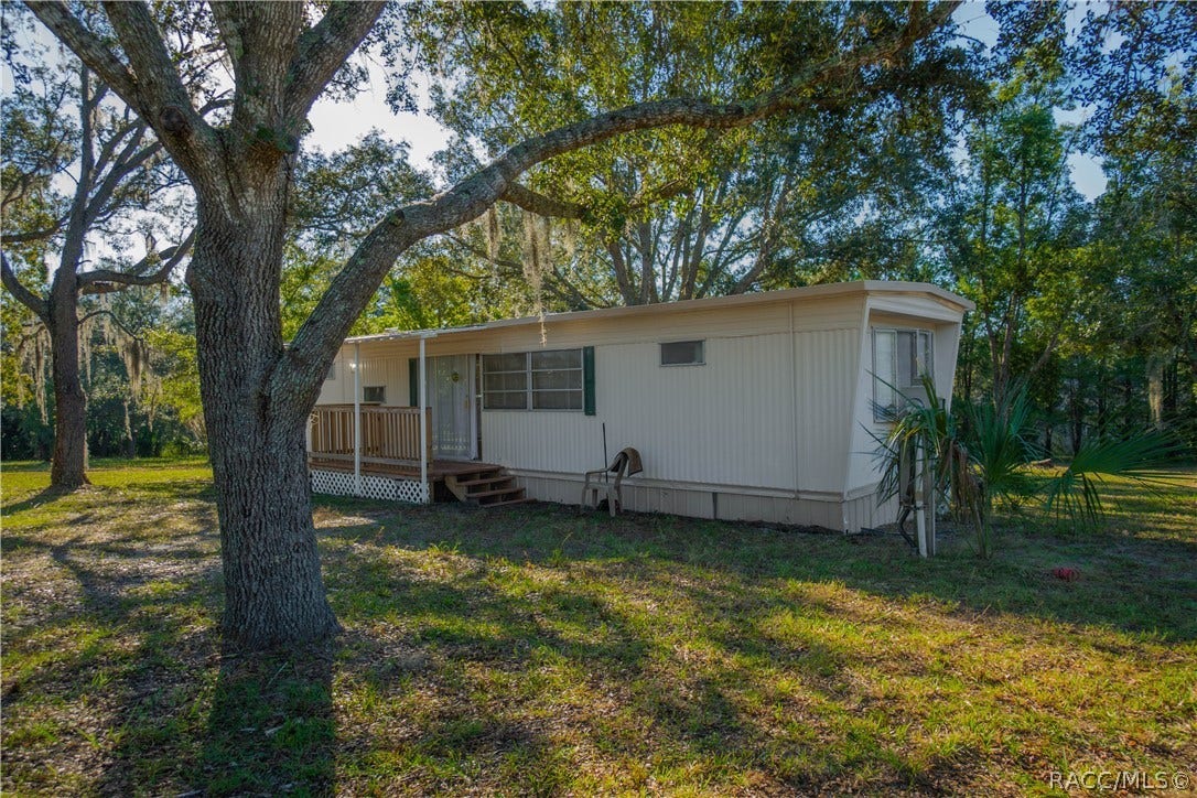 4810 W Blackridge Lane, Homosassa, FL 34446