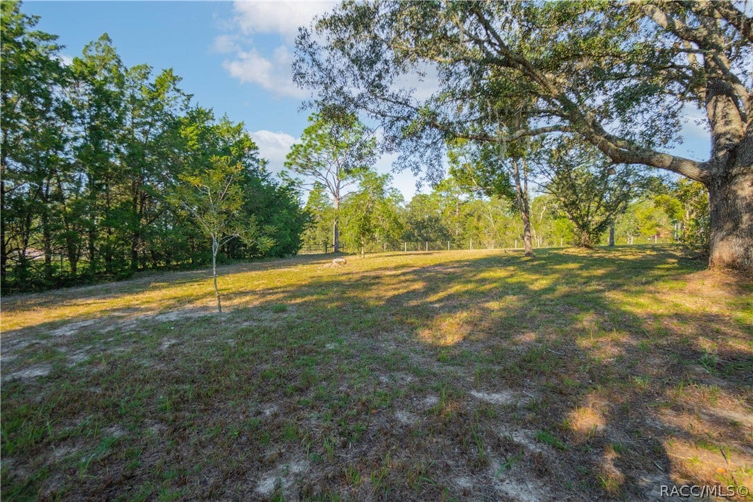 4810 W Blackridge Lane, Homosassa, FL 34446