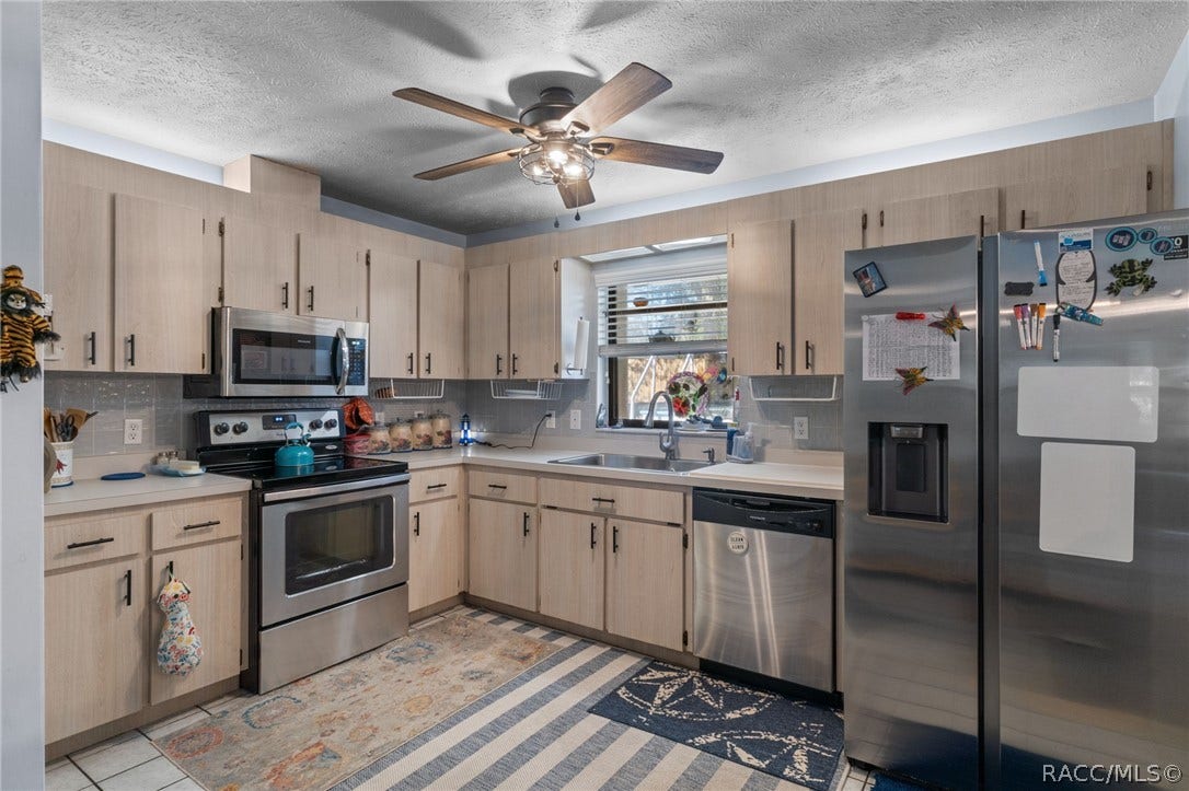 630 N Morris Avenue, Inverness, FL 34453 630 N Morris Avenue, Inverness, FL 34453