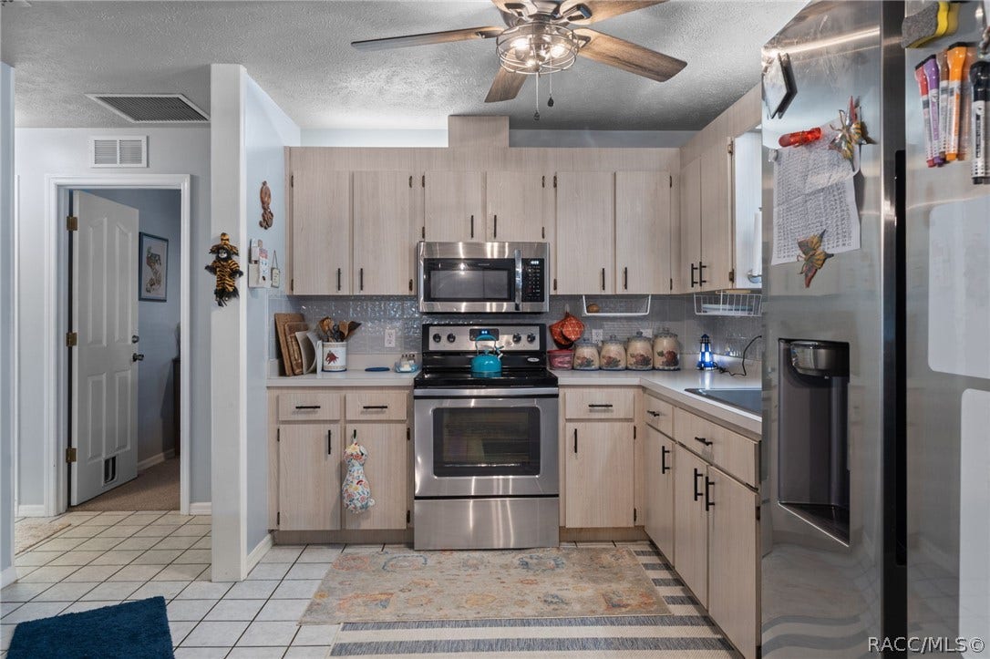 630 N Morris Avenue, Inverness, FL 34453 630 N Morris Avenue, Inverness, FL 34453