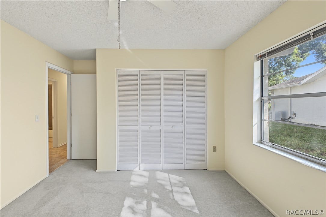 7103 Crown Oaks Drive, Spring Hill, FL 34606