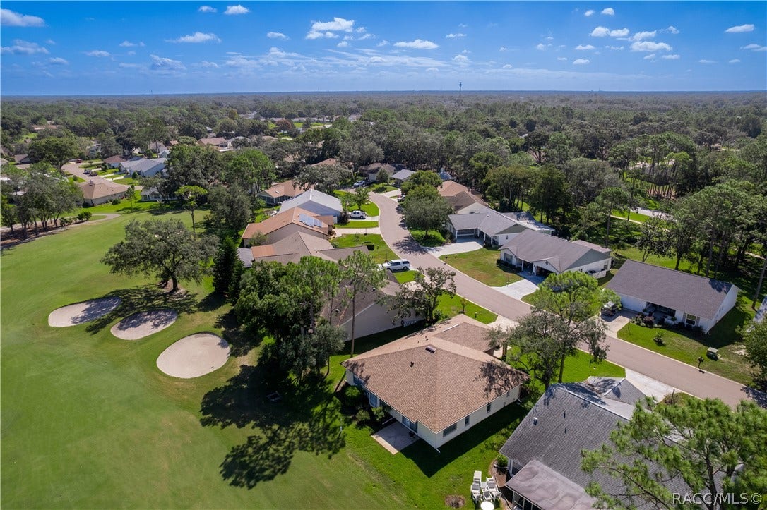 7103 Crown Oaks Drive, Spring Hill, FL 34606