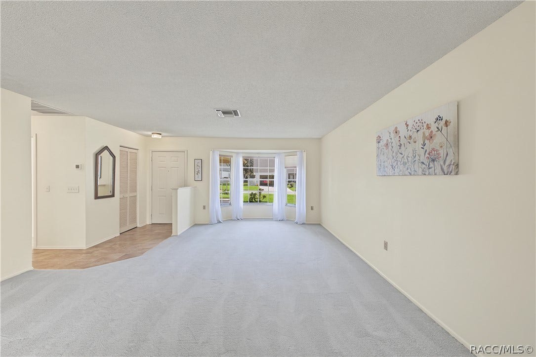 7103 Crown Oaks Drive, Spring Hill, FL 34606