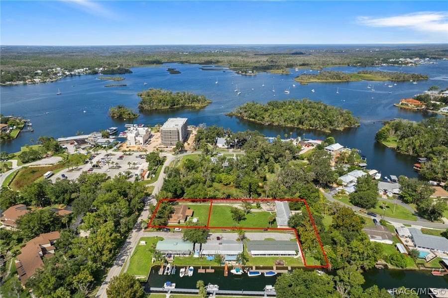 Property photo for 149 & 151 SE Paradise Point Road, Crystal River, FL