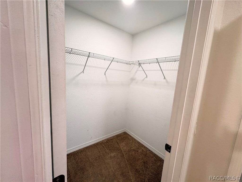 2012 Silverwood Street, Inverness, FL 34453 Walk-In Primary