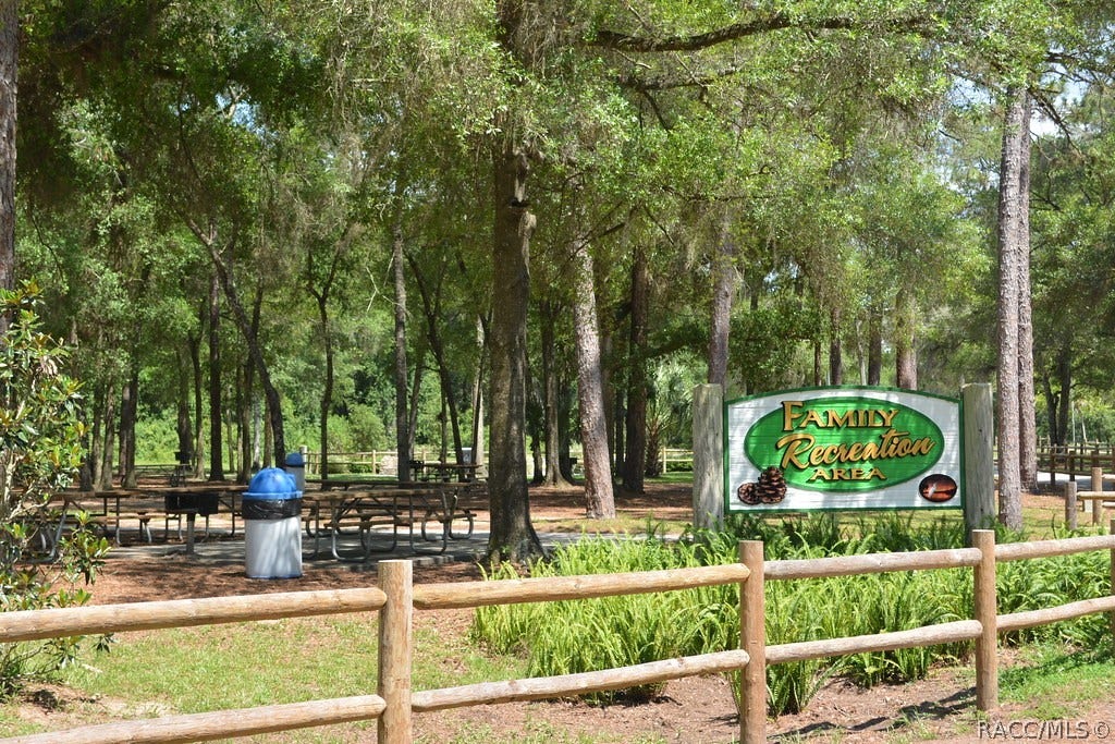 2012 Silverwood Street, Inverness, FL 34453 2012 Silverwood Street, Inverness, FL 34453