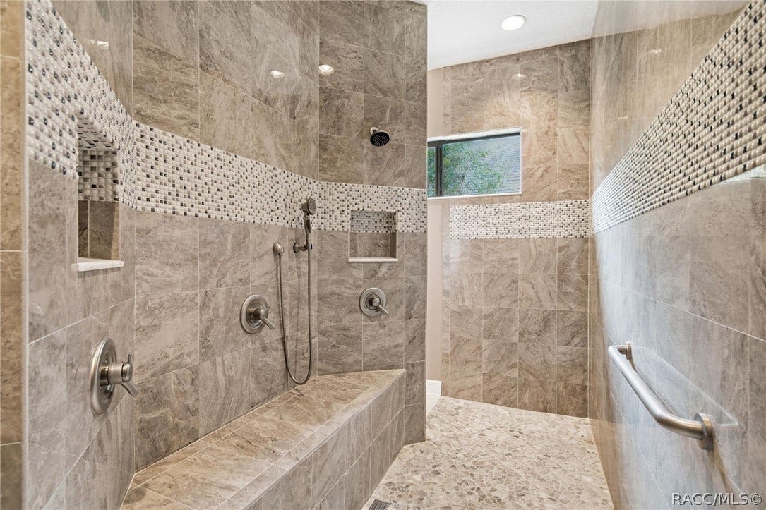 1469 W Whisperwood Drive, Hernando, FL 34442 1469 W Whisperwood Drive, Hernando, FL 34442