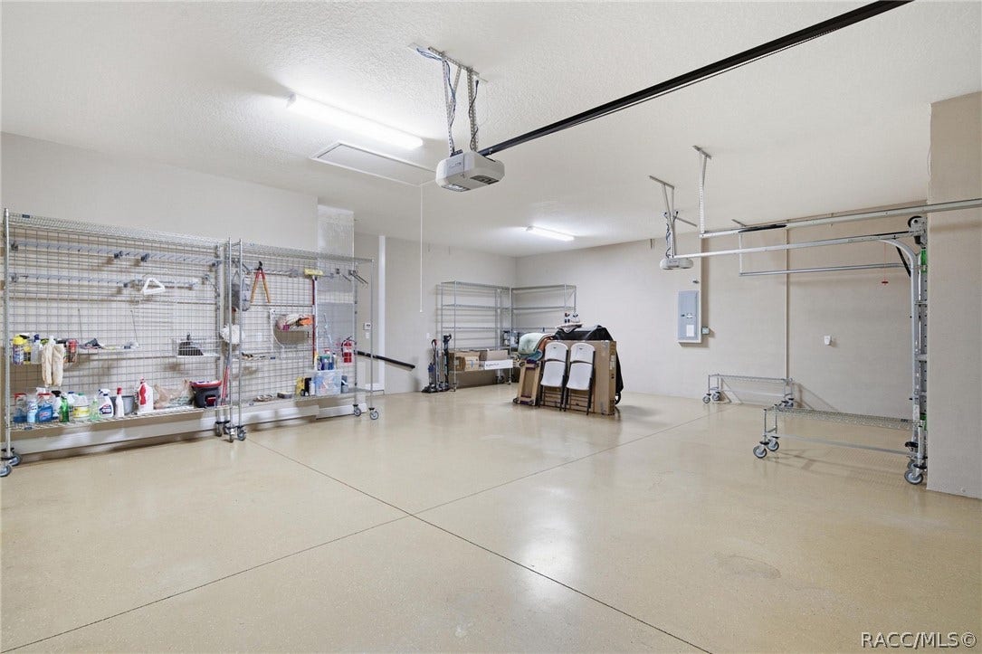 1469 W Whisperwood Drive, Hernando, FL 34442 1469 W Whisperwood Drive, Hernando, FL 34442