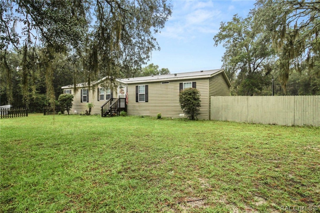 2061 E Mary Lue Street, Inverness, FL 34453 2061 E Mary Lue Street, Inverness, FL 34453