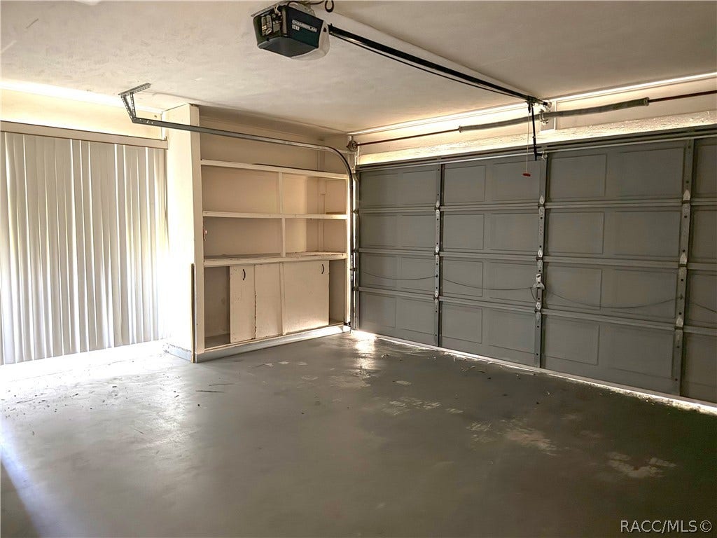 6135 W Pine Ridge Boulevard, Beverly Hills, FL 34465 6135 W Pine Ridge Boulevard, Beverly Hills, FL 34465