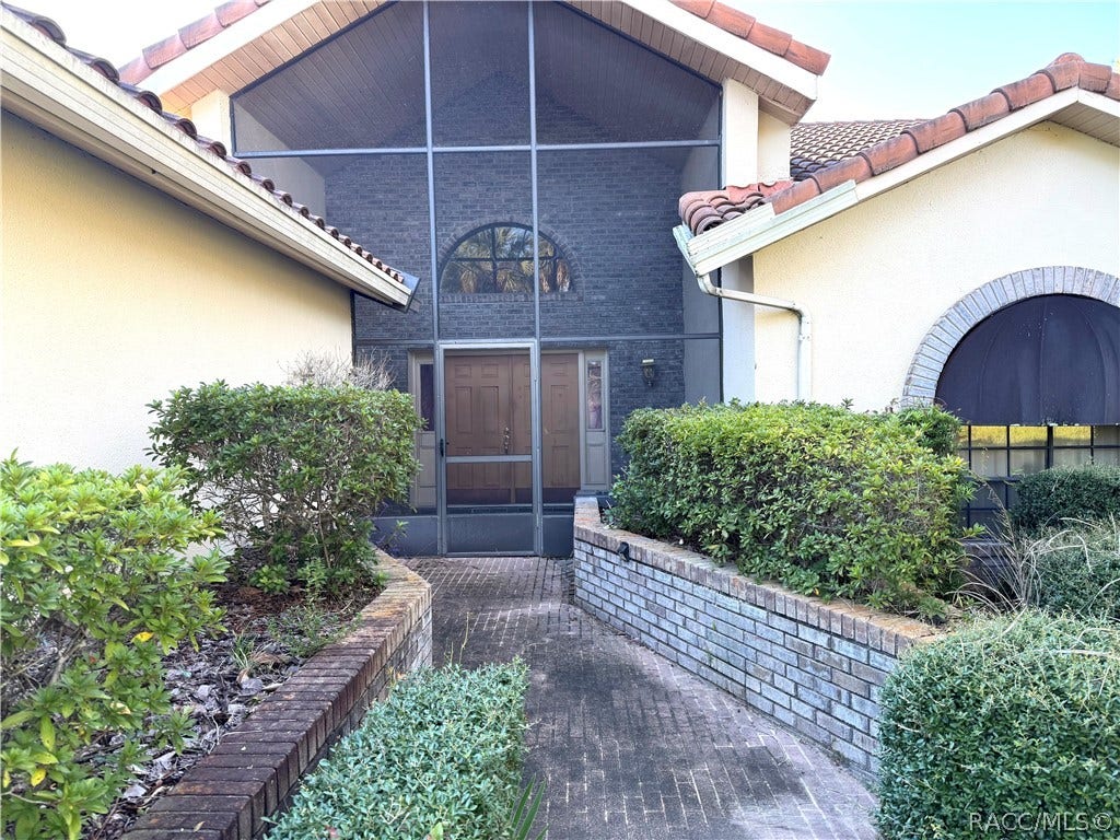 6135 W Pine Ridge Boulevard, Beverly Hills, FL 34465 6135 W Pine Ridge Boulevard, Beverly Hills, FL 34465
