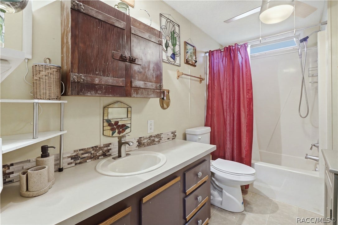 5650 W State Street, Homosassa, FL 34446 5650 W State Street, Homosassa, FL 34446